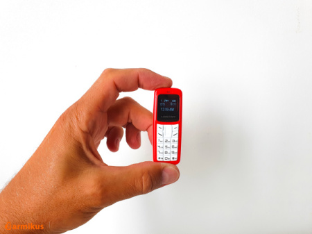 Mikro mobilais tālrunis MT2