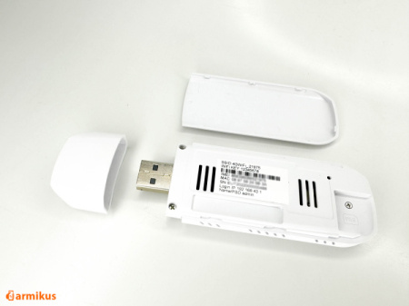 Mini ruteris 4G USB WiFi 802.11b/g/n/ac (CAT4)