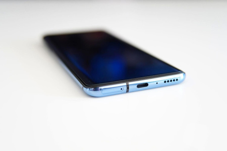 Aizsargstikli Samsung, iPhone, Huawei