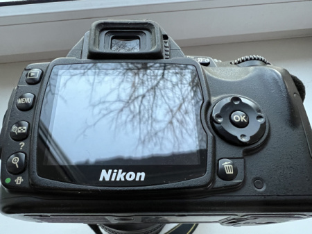 Nikon D40 ar objektīviem