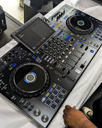 AlphaTheta XDJ-AZ, AlphaTheta OMNIS-DUO, Pioneer DJ OPUS-QUAD, Pioneer DJ XDJ-RX3, Pioneer XDJ-XZ, Pioneer DJ DDJ-FLX10