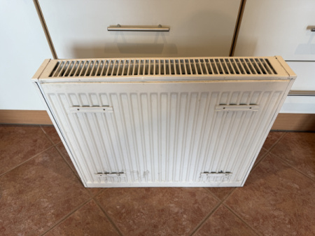Radiators Dia Norm, sānu pieeja, 50 cm x 60 cm