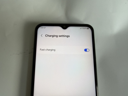 Samsung A23 (Sm-A235F/ds) lieliskā stāvoklī. Divas SIM kartes, 128 GB, 6 GB RAM.