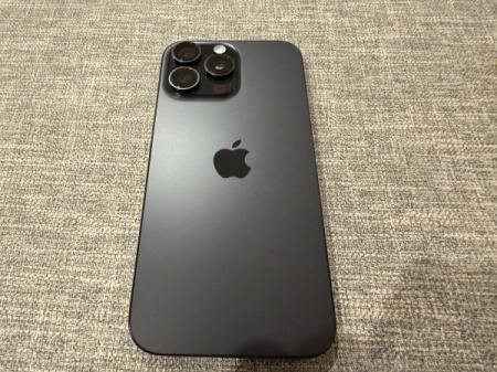 Lietots. iPhone 16 Pro Max ar iDeal garantiju līdz 23.10.2026. Battery Health 96%.